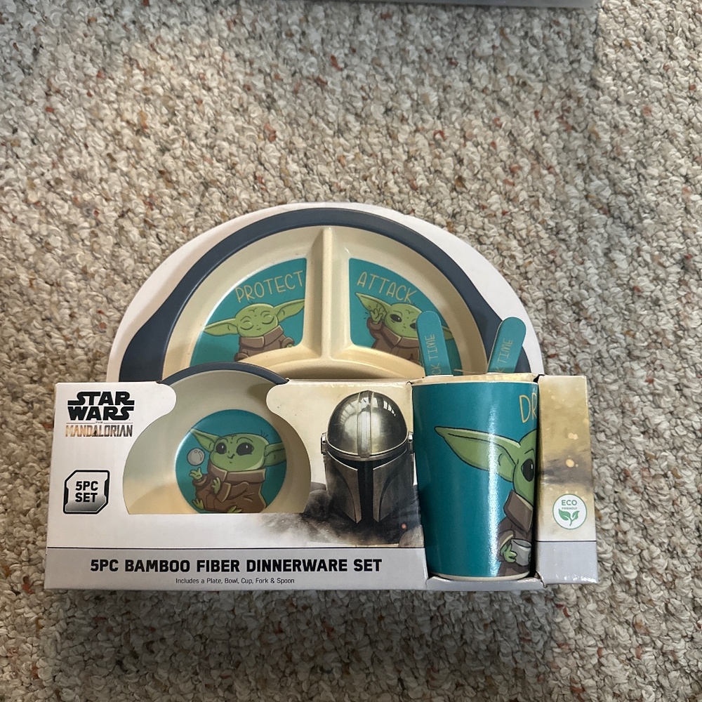 Star Wars Mandalorian 5pc Bamboo Fiber Kids Dinnerware Set
